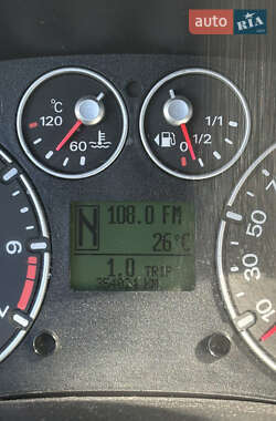 Хетчбек Ford Fiesta 2006 в 