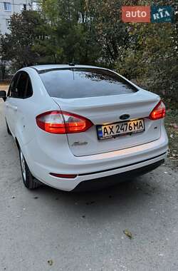 Седан Ford Fiesta 2018 в 