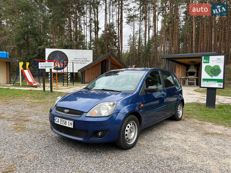 Хетчбек Ford Fiesta 2007 в Черкасах фото 5 Хетчбек Ford Fiesta 2007 в Черкасах