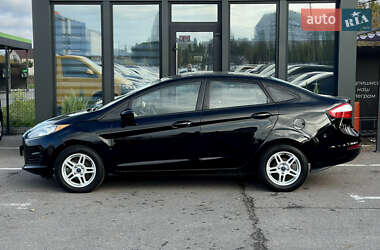 Седан Ford Fiesta 2019 в 