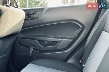 Седан Ford Fiesta 2019 в 