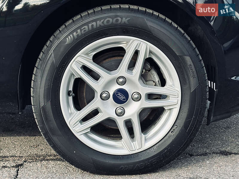 Седан Ford Fiesta 2019 в Кременчуці
