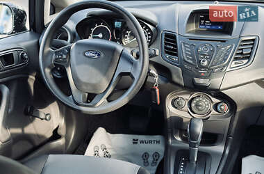 Седан Ford Fiesta 2019 в 
