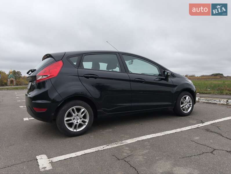 Хетчбек Ford Fiesta 2009 в Конотопі