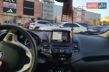 Хэтчбек Ford Fiesta 2018 в Львове