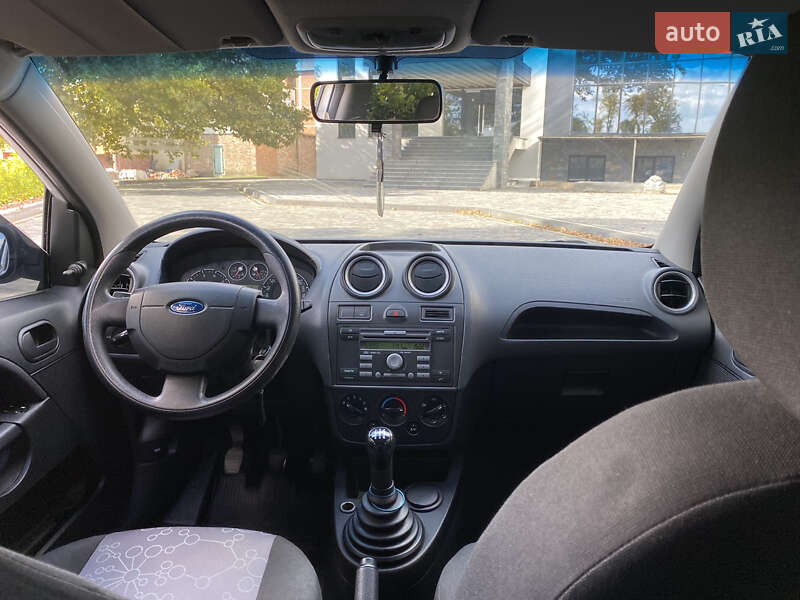 Хетчбек Ford Fiesta 2007 в Мукачевому