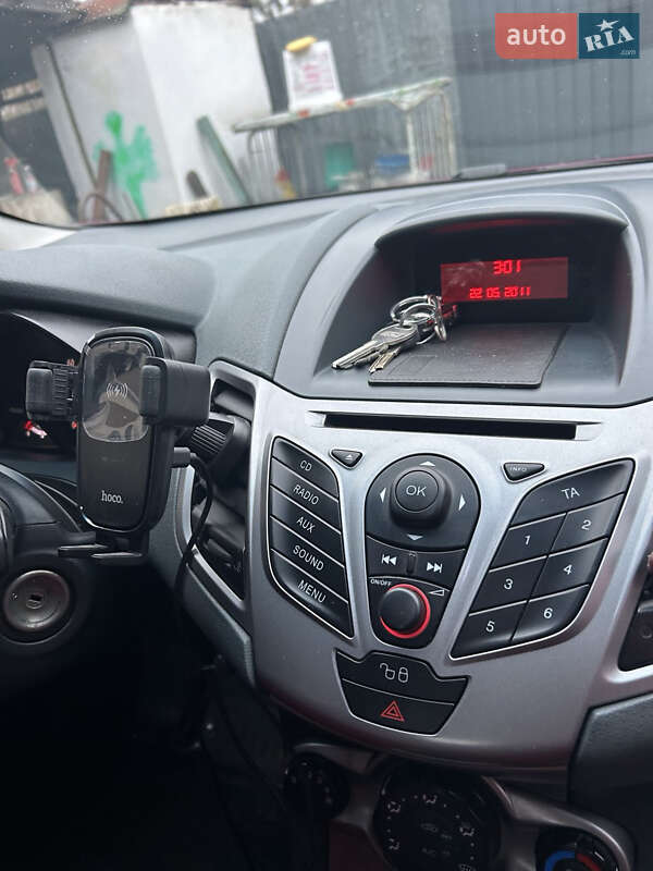 Хетчбек Ford Fiesta 2011 в Вінниці фото 9 Хетчбек Ford Fiesta 2011 в Вінниці