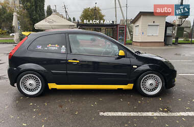 Хетчбек Ford Fiesta 2007 в 
