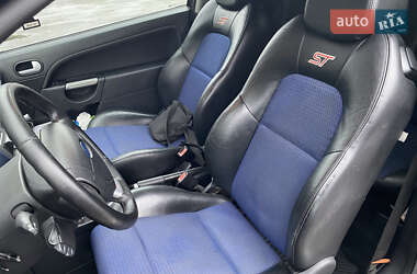 Хетчбек Ford Fiesta 2007 в 