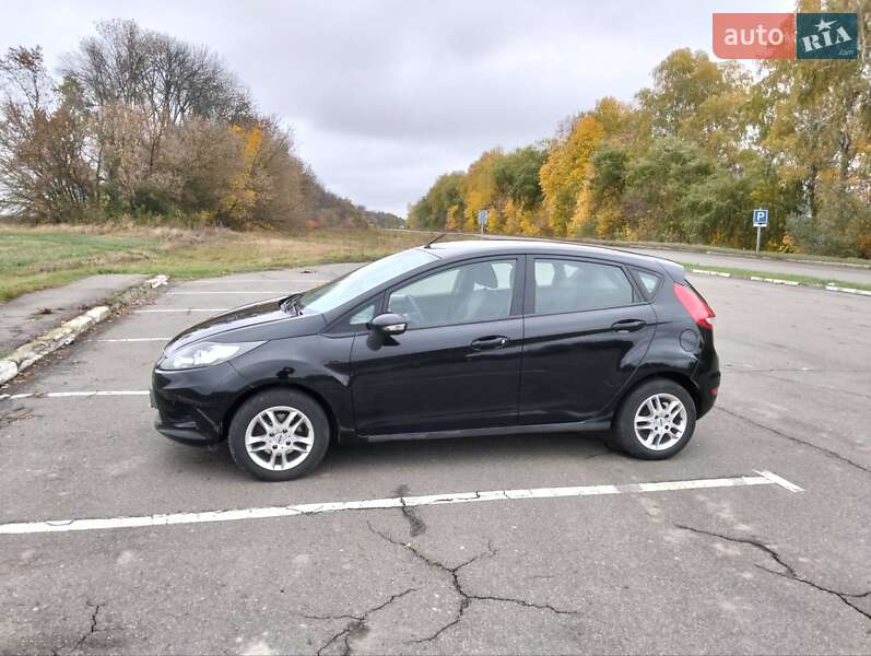 Хетчбек Ford Fiesta 2009 в Конотопі
