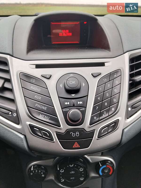 Хетчбек Ford Fiesta 2009 в Конотопі