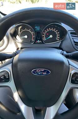 Седан Ford Fiesta 2018 в 
