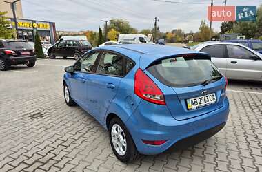 Хэтчбек Ford Fiesta 2012 в 
