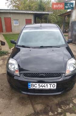 Хетчбек Ford Fiesta 2008 в  фото 3 Хетчбек Ford Fiesta 2008 в