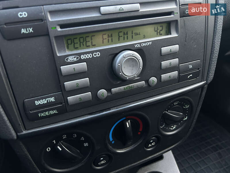Хэтчбек Ford Fiesta 2007 в Николаеве