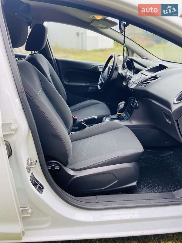 Хэтчбек Ford Fiesta 2017 в Вишневом фото 16 Хэтчбек Ford Fiesta 2017 в Вишневом