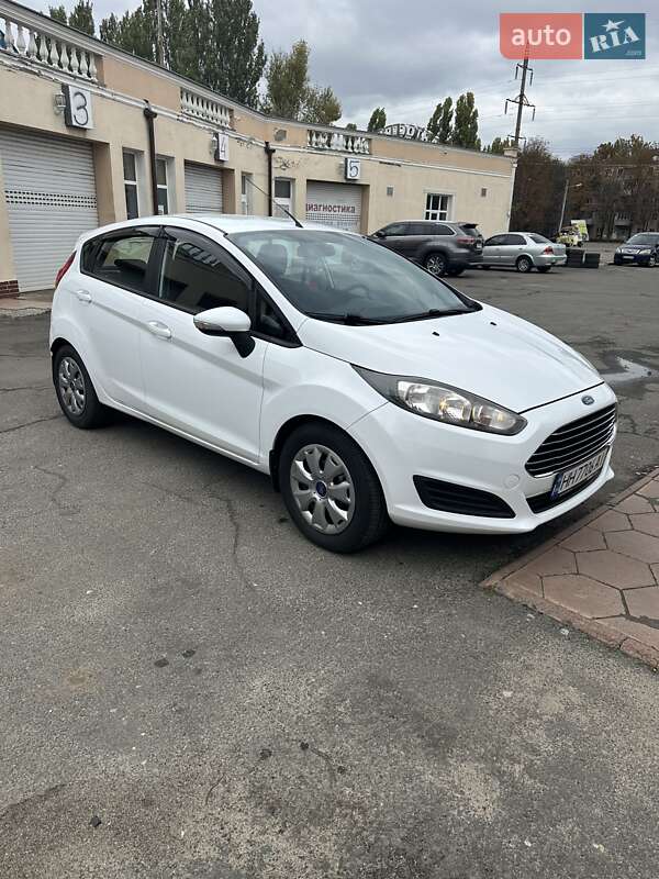 Хэтчбек Ford Fiesta 2014 в Одессе фото 5 Хэтчбек Ford Fiesta 2014 в Одессе