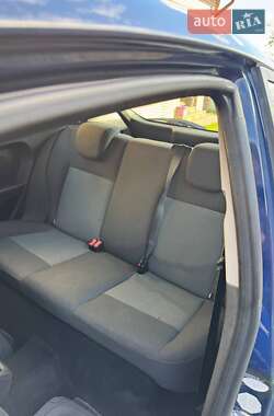 Хетчбек Ford Fiesta 2015 в Чернівцях