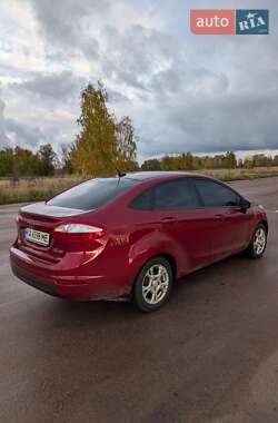 Седан Ford Fiesta 2014 в 
