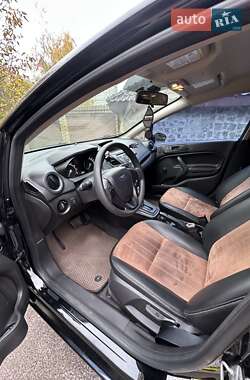 Седан Ford Fiesta 2019 в 