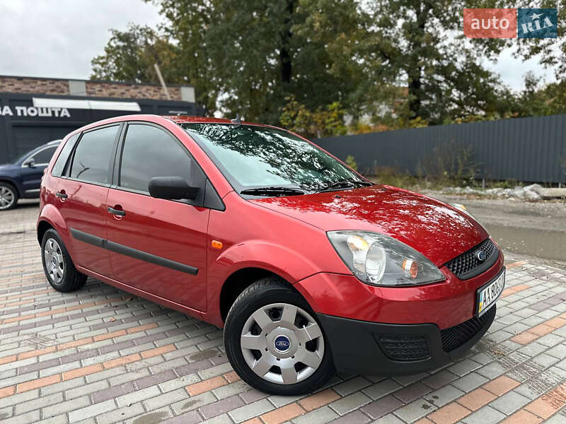 Хетчбек Ford Fiesta 2008 в Білій Церкві