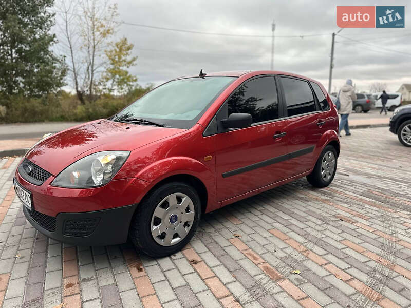 Хетчбек Ford Fiesta 2008 в Білій Церкві