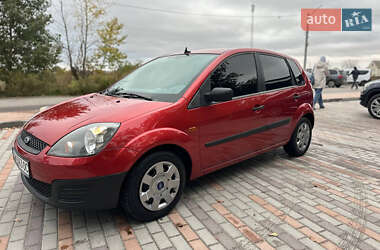 Хэтчбек Ford Fiesta 2008 в 