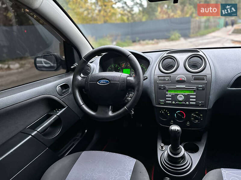 Хетчбек Ford Fiesta 2008 в Білій Церкві