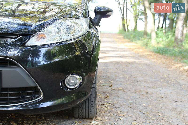Хетчбек Ford Fiesta 2010 в Луцьку фото 9 Хетчбек Ford Fiesta 2010 в Луцьку