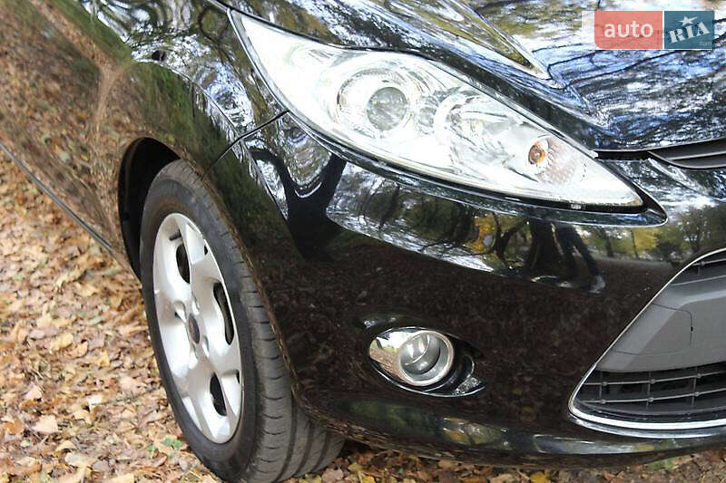 Хетчбек Ford Fiesta 2010 в Луцьку фото 16 Хетчбек Ford Fiesta 2010 в Луцьку