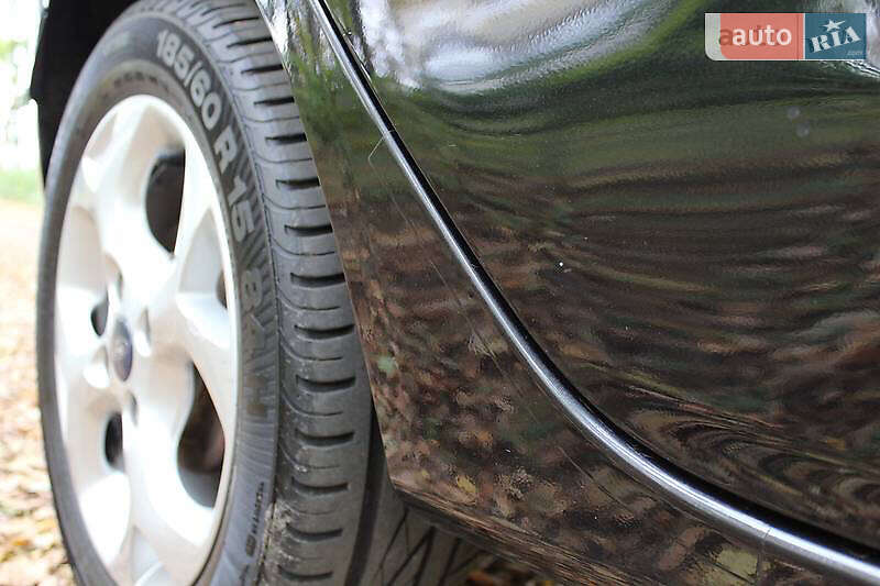 Хетчбек Ford Fiesta 2010 в Луцьку фото 20 Хетчбек Ford Fiesta 2010 в Луцьку