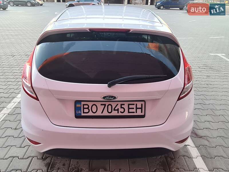 Хэтчбек Ford Fiesta 2013 в Тернополе