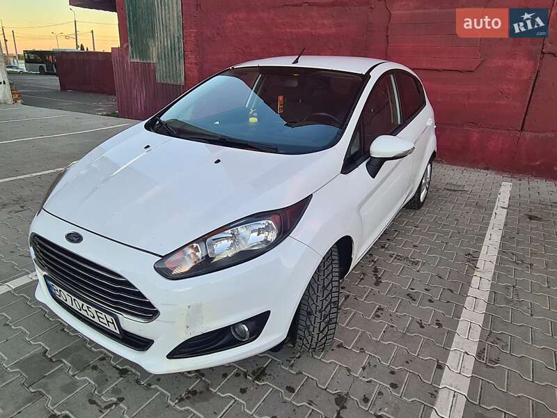 Хэтчбек Ford Fiesta 2013 в Тернополе
