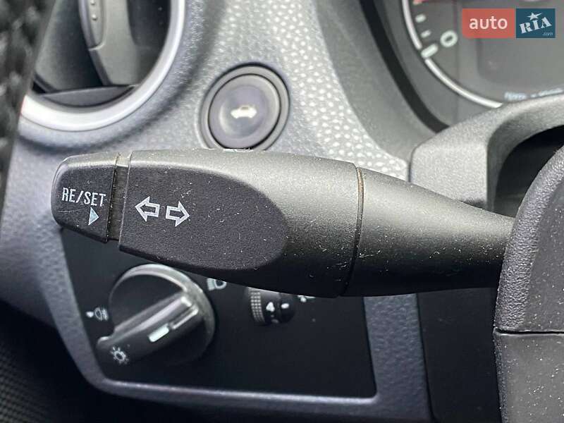 Хетчбек Ford Fiesta 2006 в Києві фото 20 Хетчбек Ford Fiesta 2006 в Києві