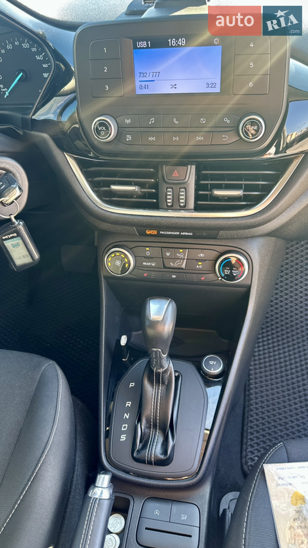 2018 Ford Fiesta - мініатюра 3