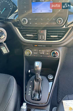 Хетчбек Ford Fiesta 2018 в  фото 3 Хетчбек Ford Fiesta 2018 в