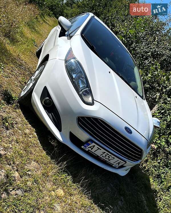 Хетчбек Ford Fiesta 2013 в Івано-Франківську фото 3 Хетчбек Ford Fiesta 2013 в Івано-Франківську