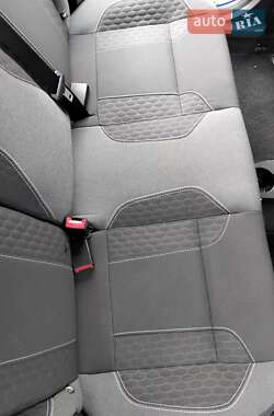 Хэтчбек Ford Fiesta 2014 в 