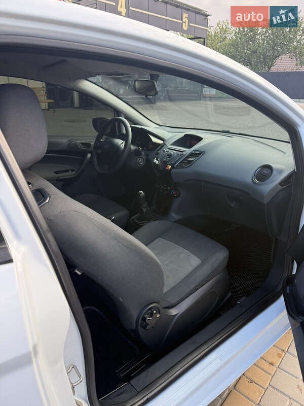 Седан Ford Fiesta 2009 в Первомайську фото 10 Седан Ford Fiesta 2009 в Первомайську