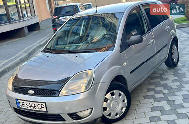 Хэтчбек Ford Fiesta 2005 в  фото 3 Хэтчбек Ford Fiesta 2005 в