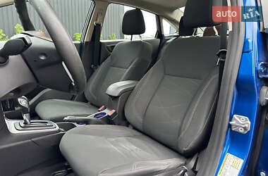 Седан Ford Fiesta 2018 в  фото 17 Седан Ford Fiesta 2018 в