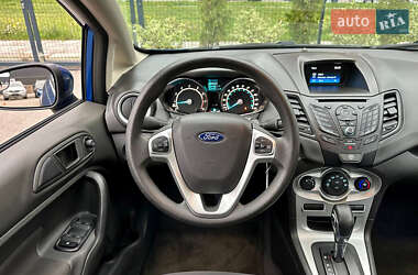Седан Ford Fiesta 2018 в  фото 23 Седан Ford Fiesta 2018 в