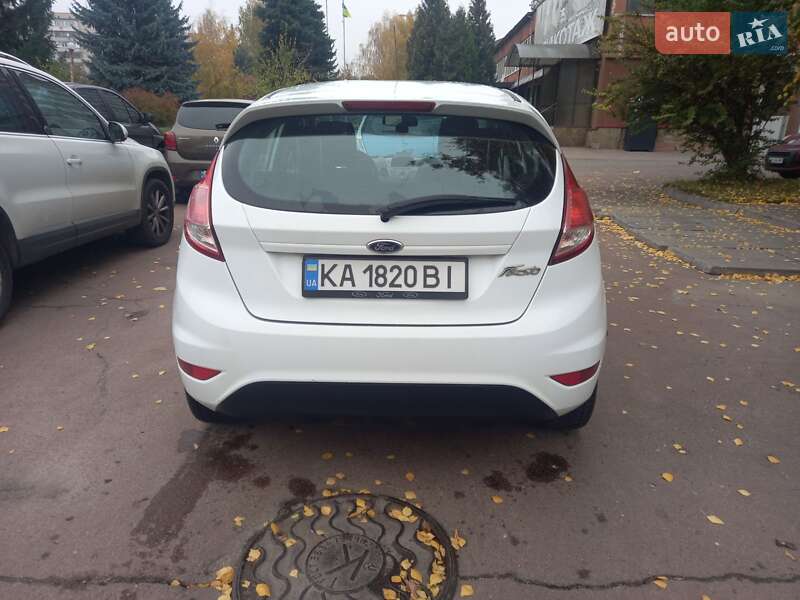 Хэтчбек Ford Fiesta 2013 в Броварах
