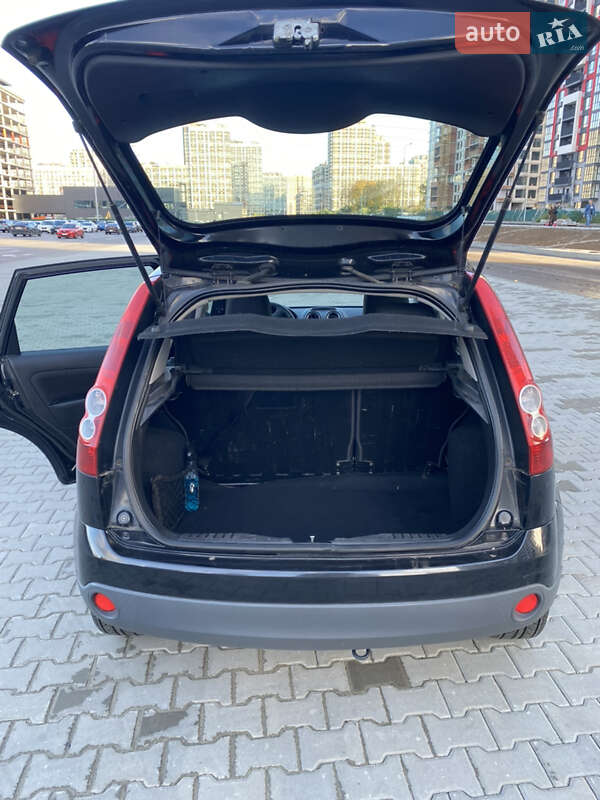 Хетчбек Ford Fiesta 2007 в Києві фото 16 Хетчбек Ford Fiesta 2007 в Києві