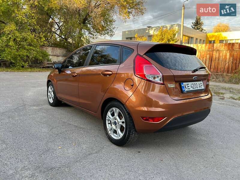 Хетчбек Ford Fiesta 2015 в Дніпрі фото 11 Хетчбек Ford Fiesta 2015 в Дніпрі
