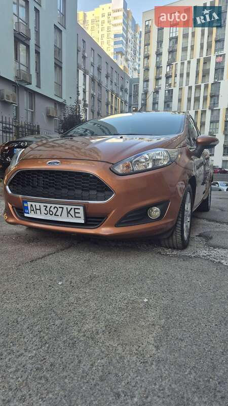 Хэтчбек Ford Fiesta 2016 в Киеве фото 9 Хэтчбек Ford Fiesta 2016 в Киеве