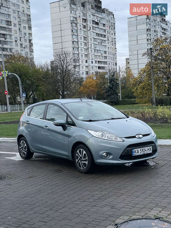 Хетчбек Ford Fiesta 2009 в Києві фото 10 Хетчбек Ford Fiesta 2009 в Києві
