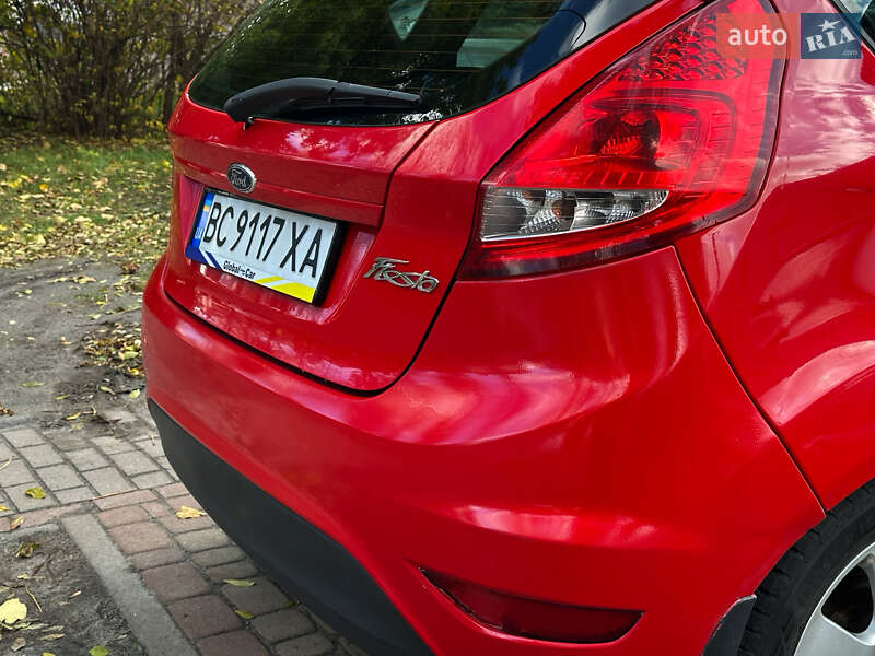 Хэтчбек Ford Fiesta 2011 в Львове фото 6 Хэтчбек Ford Fiesta 2011 в Львове