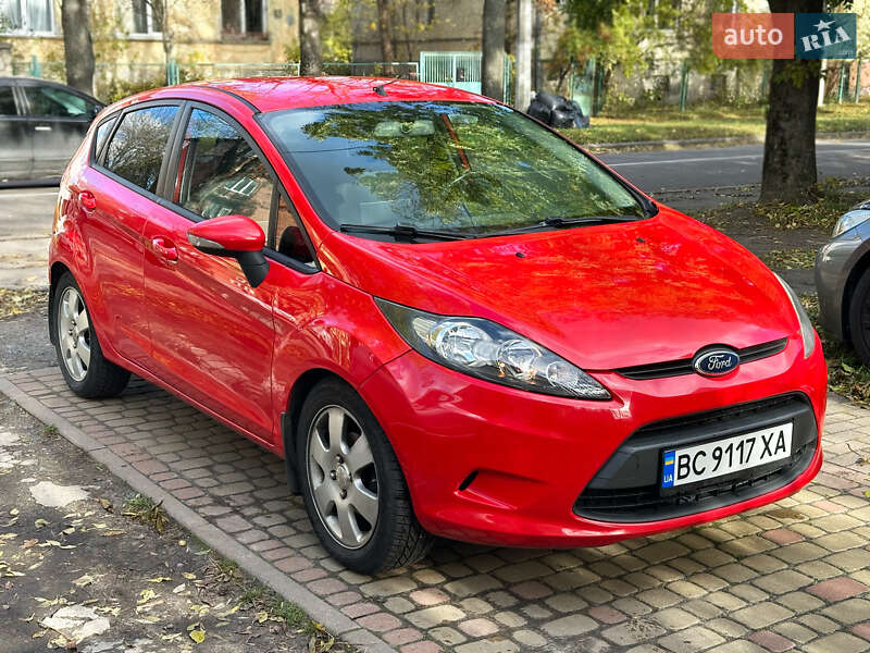 Хэтчбек Ford Fiesta 2011 в Львове фото 3 Хэтчбек Ford Fiesta 2011 в Львове