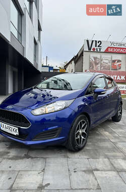 Хетчбек Ford Fiesta 2016 в Харкові